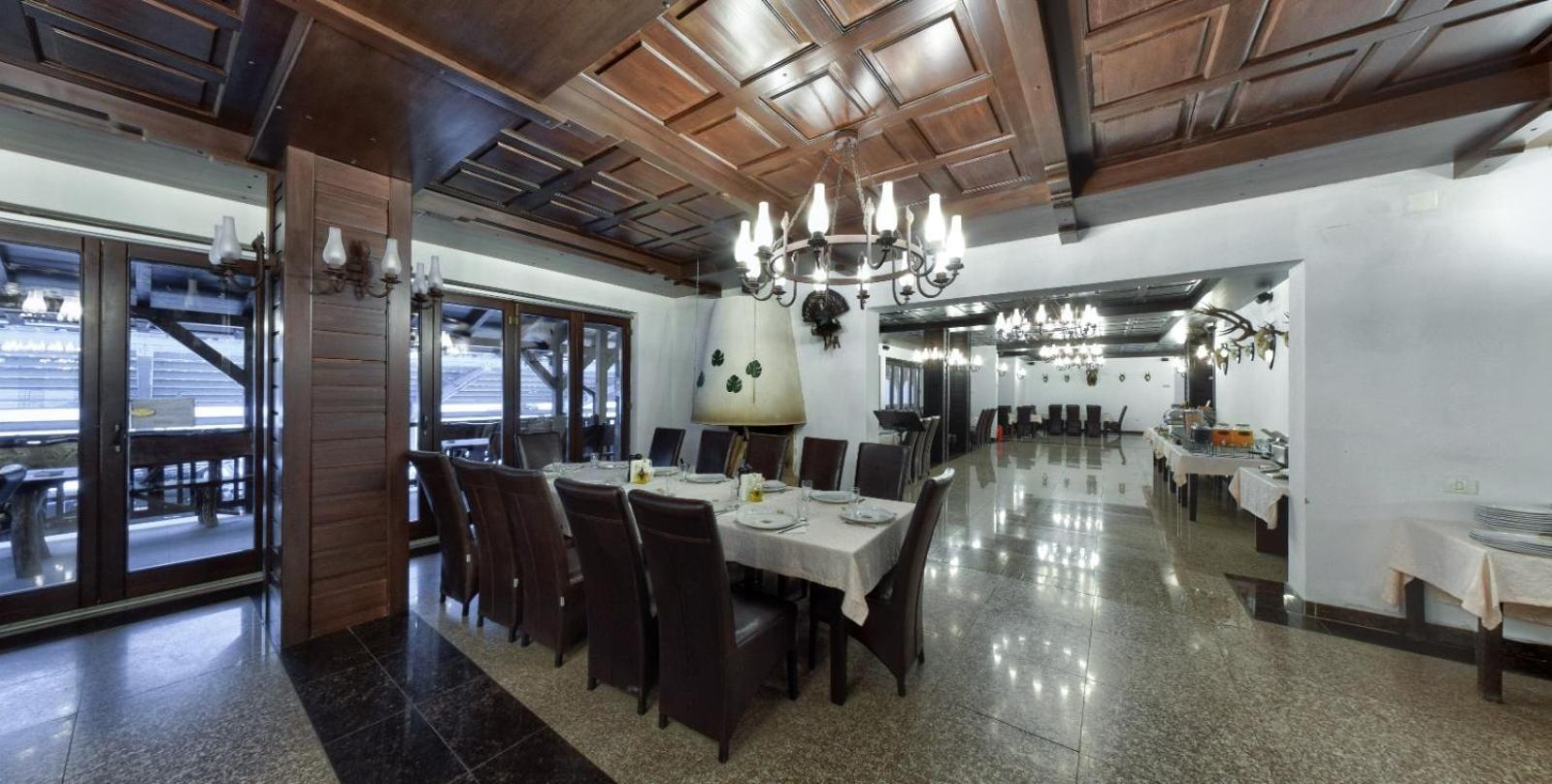 Poarta Raiului Hotel Tau Bistra Exterior photo