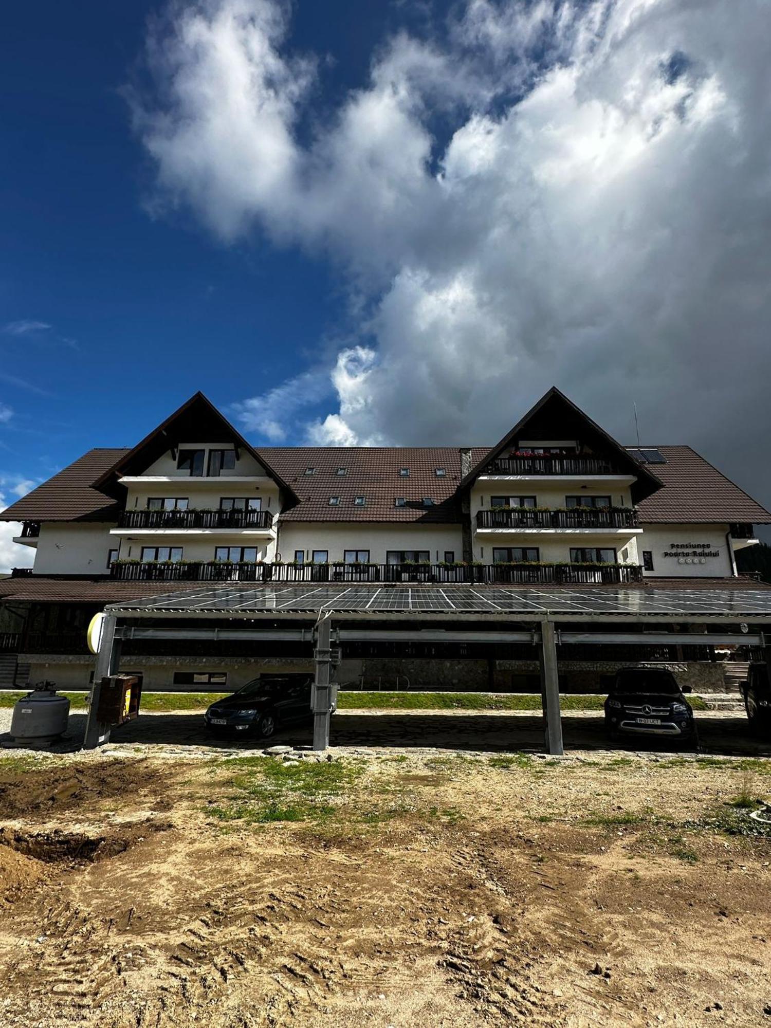Poarta Raiului Hotel Tau Bistra Exterior photo
